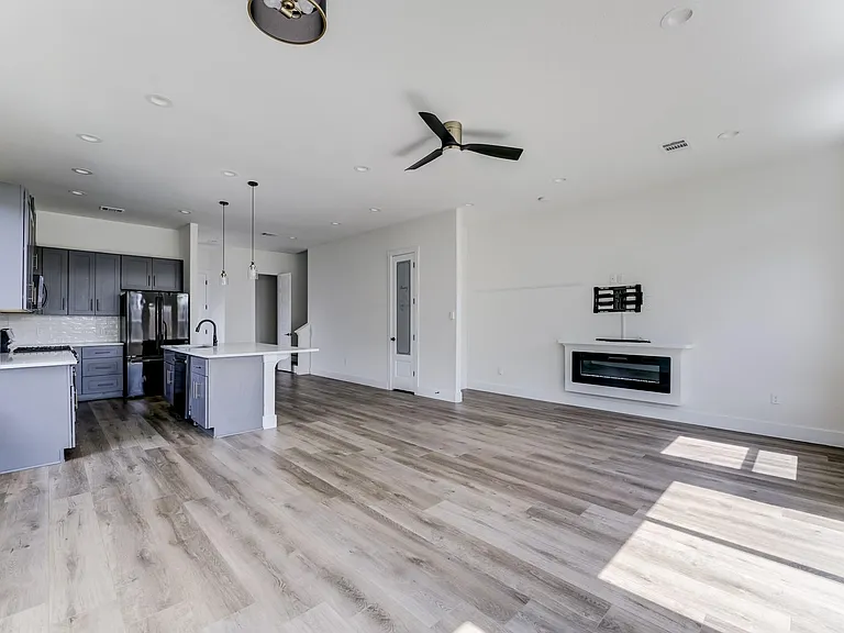 7117 Tierwester St — Photo 19