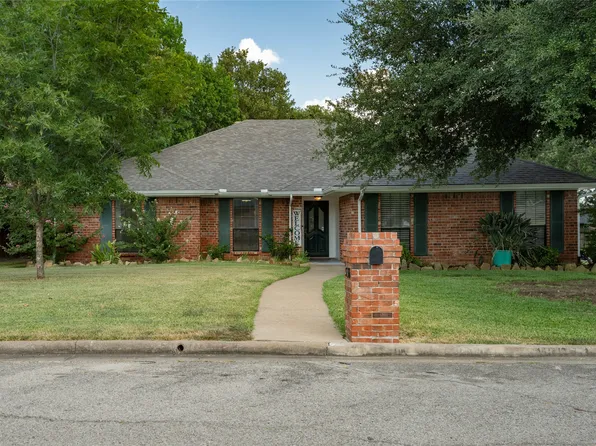 536 Leatherwood Ln, Greenville, TX 75402