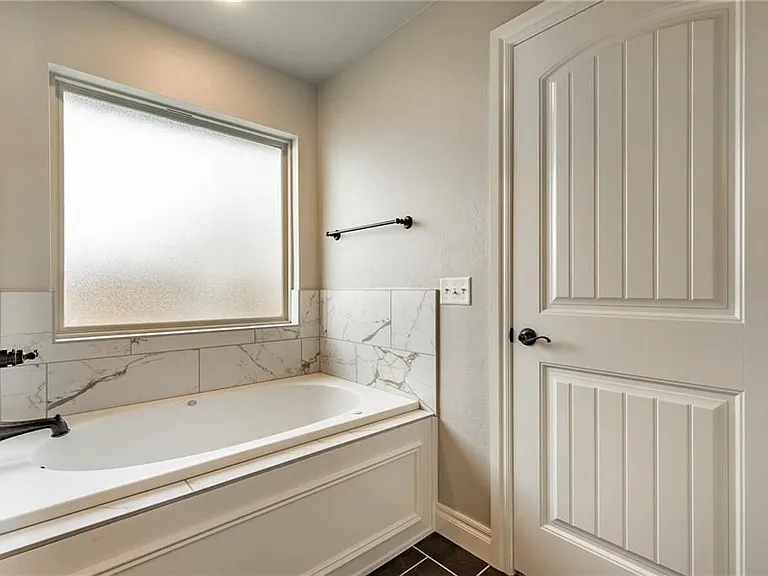2816 Oak Hill Ave — Photo 14