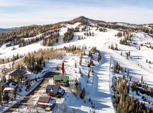 446 W Ridge View St, Brian Head, UT 84719