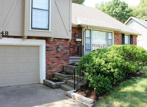 3rd image of 9648 Dearborn St