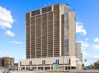 150 Park St W #1016, Windsor, ON