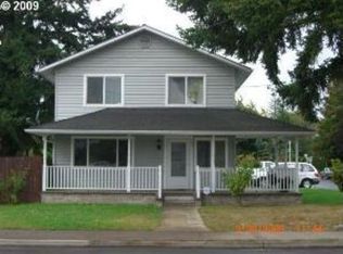703 S 10th Ave, Cornelius, OR 97113