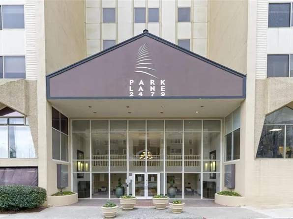 2479 Peachtree Rd NE APT 601, Atlanta, GA 30305