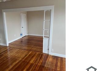 37 Bardsley St #2E, Fall River, MA 02723