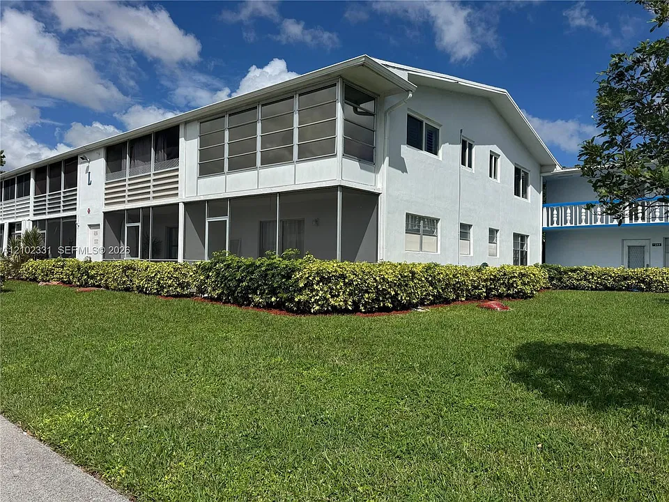 245 Markham Ct #245-L