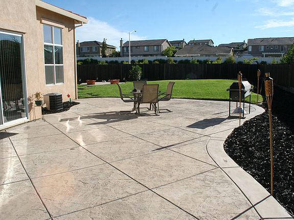 Huge Backard Patio