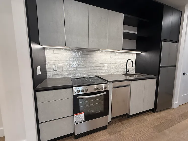 2324 Bedford Ave #2B — Photo 8