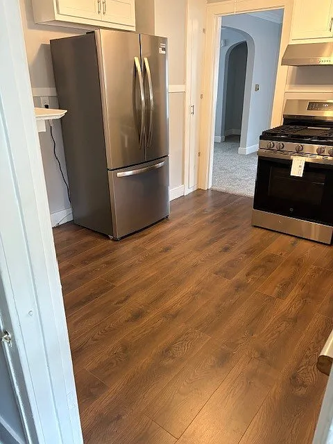 3 bed, 2.5 bath, 1476 sqft, $1,700 — Photo 2