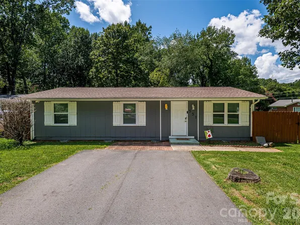 531 Stilwell Oaks Cir, Charlotte, NC 28212