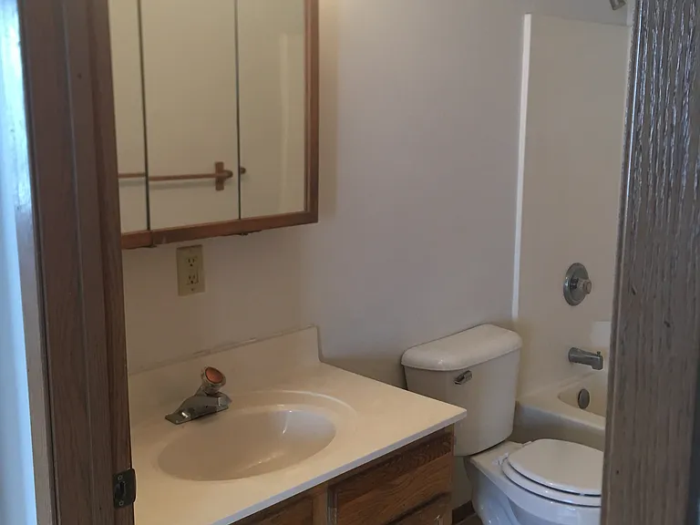248 Magnolia Dr — Photo 6