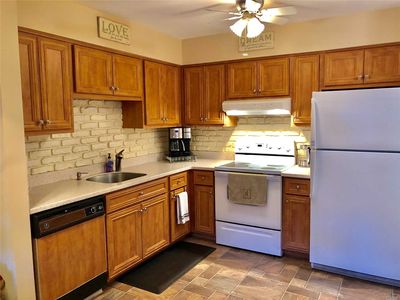 233 Springmeadow Dr UNIT K, Holbrook, NY, 11741