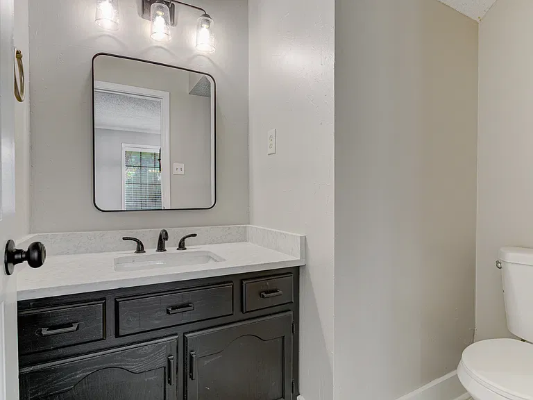 7801 Autumn Creek Dr — Photo 9