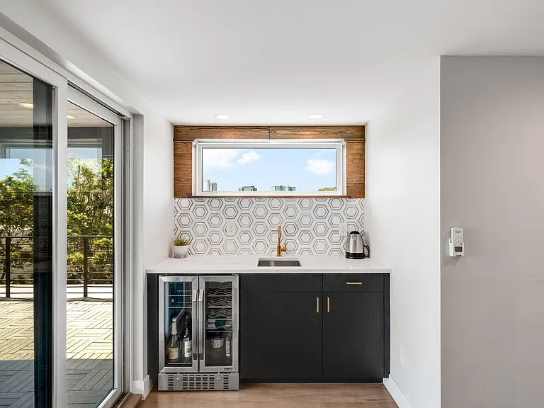 3524 Mariposa St — Photo 25