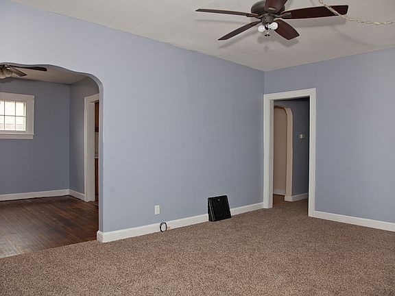 3rd image of 2210 N Heidelbach Ave