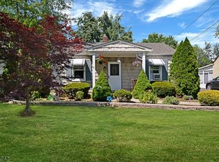 61 Putnam St, Somerville, NJ 08876