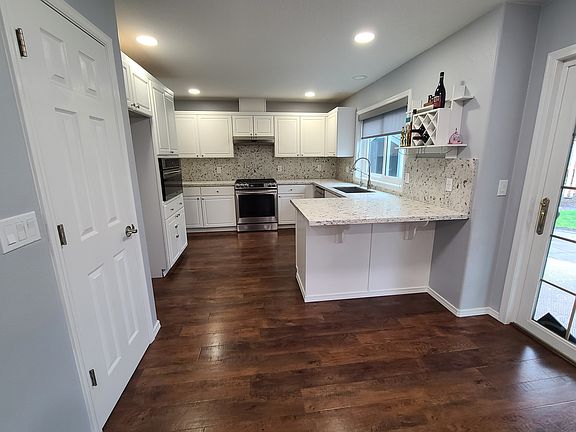 Kitchen (main)