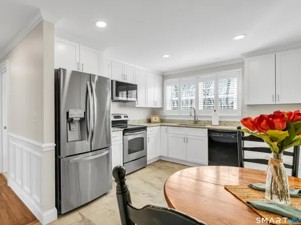 280 East Main Street #B5, Clinton, CT 06413