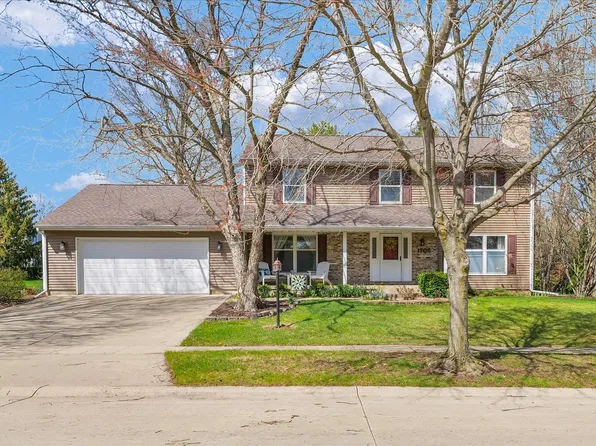 1706 Eagle Ridge Rd, Urbana, IL 61802