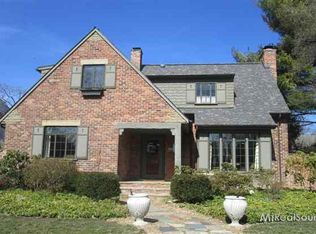 412 Berwyn St, Birmingham, MI 48009