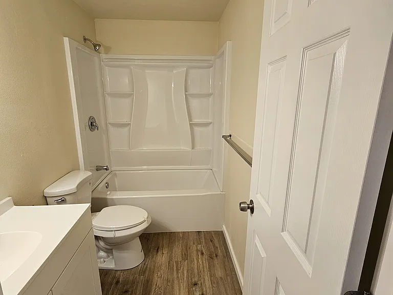 4809 W Viola Ave #C — Photo 5