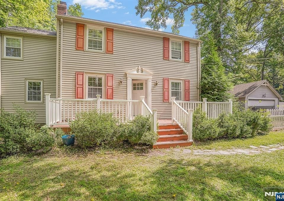 1st image of 51 Julia Street