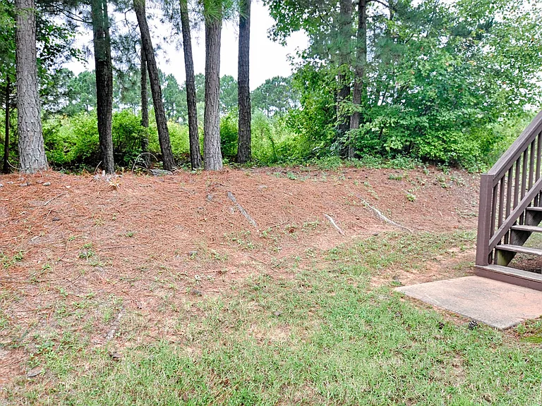 2807 Bombay Dr — Photo 14
