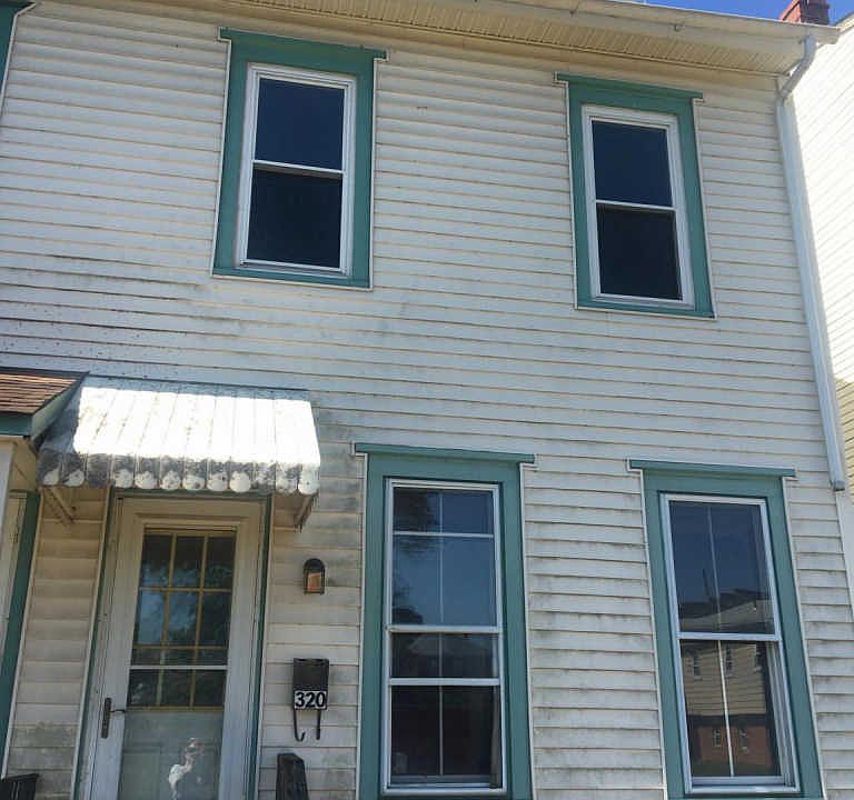 2nd image of 320 Ash St