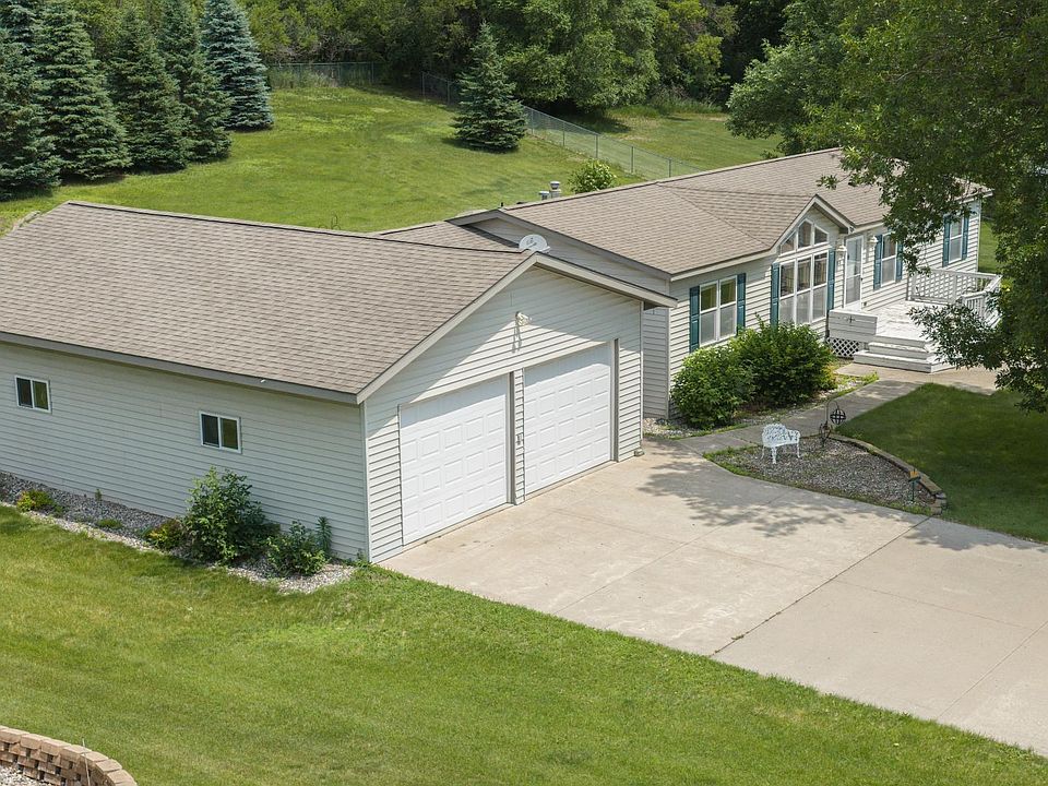 1st image of 113 E Ridgeview Dr