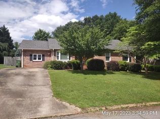 115 Lomond Ln, Greenville, SC 29607