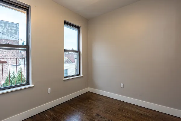 Rented by Nooklyn NYC LLC | media 70
