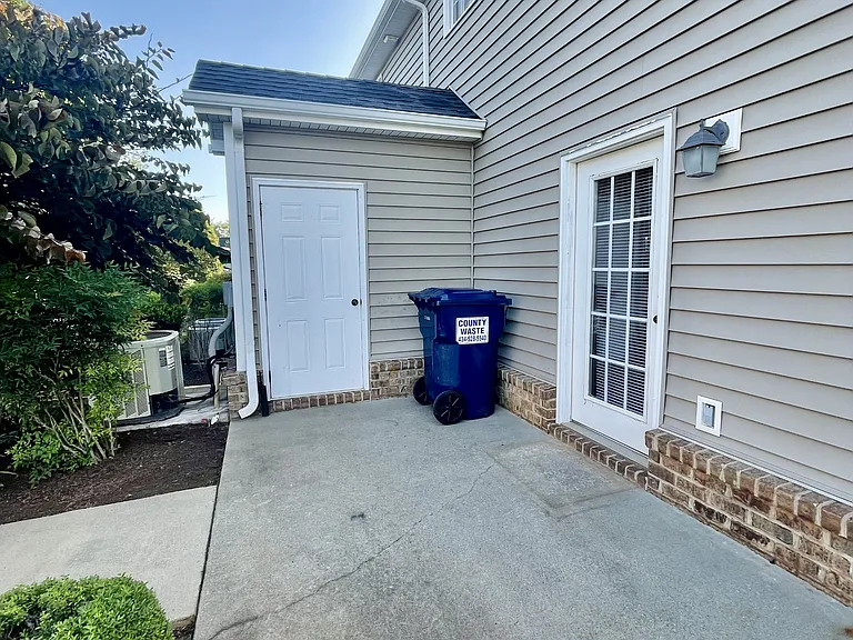 510 Capstone Dr #1 — Photo 30