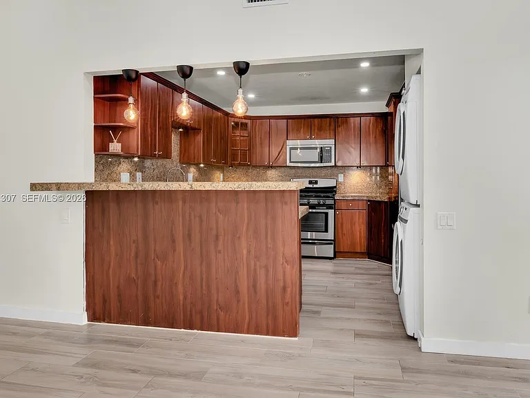 6323 SW 116th Pl #C — Photo 11