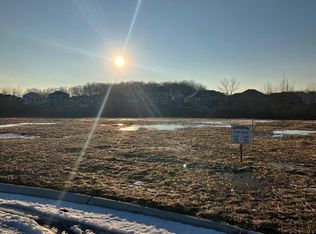 LOT 180 Timber Ct, Pewaukee, WI 53072