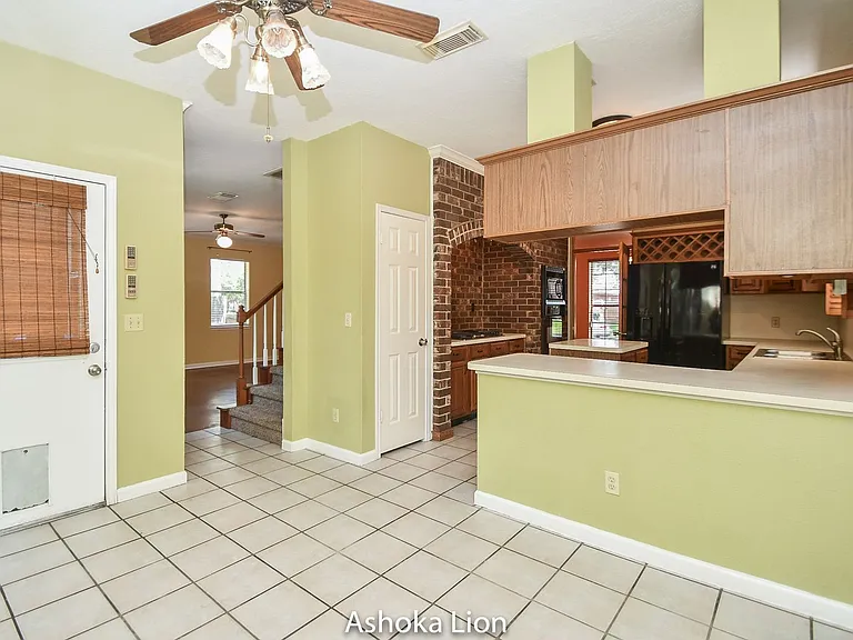 3419 Sheldon Dr — Photo 9
