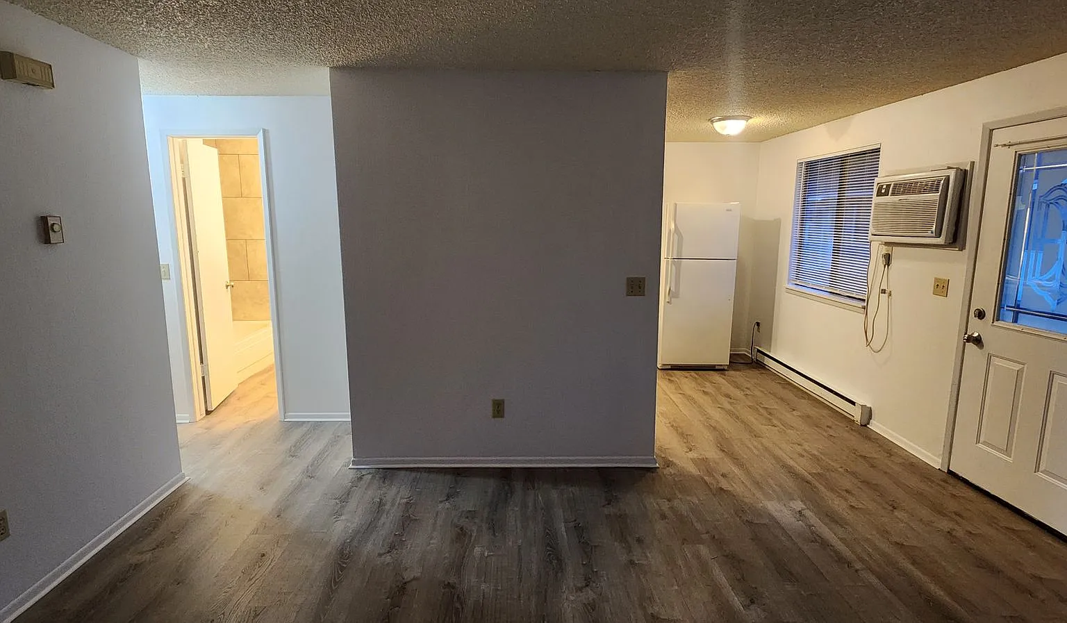 Cute 2 Bed, 1 Bath In Medical Lake! *Special: $500 Off!* — Photo 2