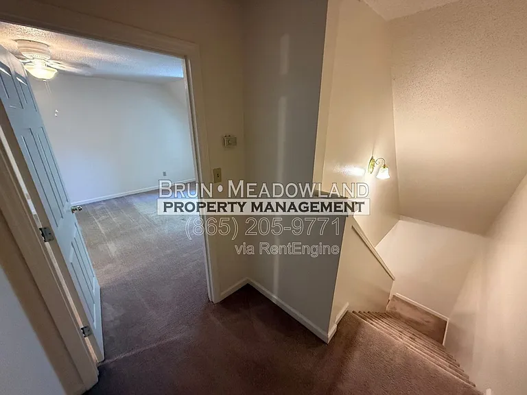 6523 Doe Creek Way — Photo 22