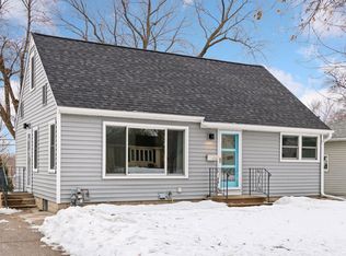 9015 Stanlen Rd, Saint Louis Park, MN 55426