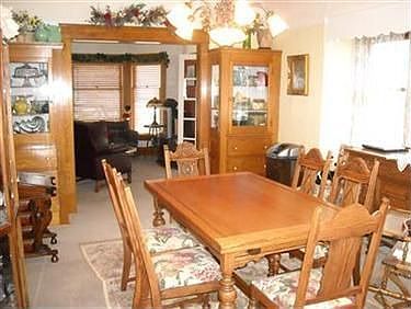 2nd image of 1184 Summit Ave
