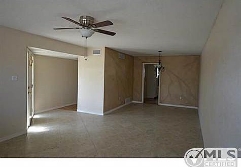 4th image of 9500 Gairloch Dr