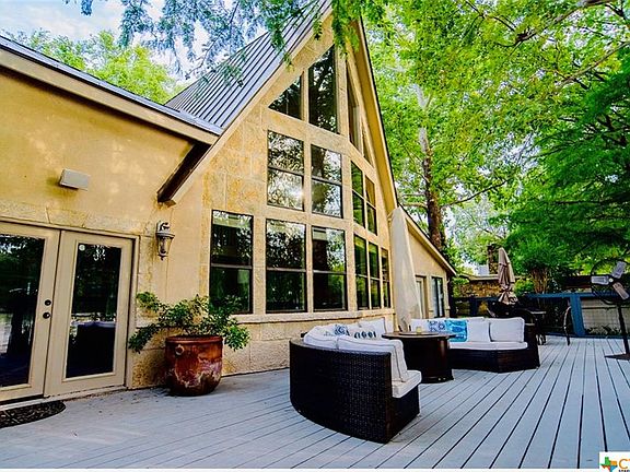 4th image of 118 Royal George Cir