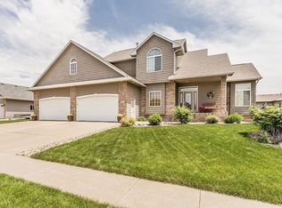 6404 S Venita Ave, Sioux Falls, SD 57108