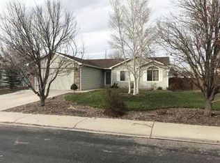 3440 Adams Ct, Wellington, CO 80549