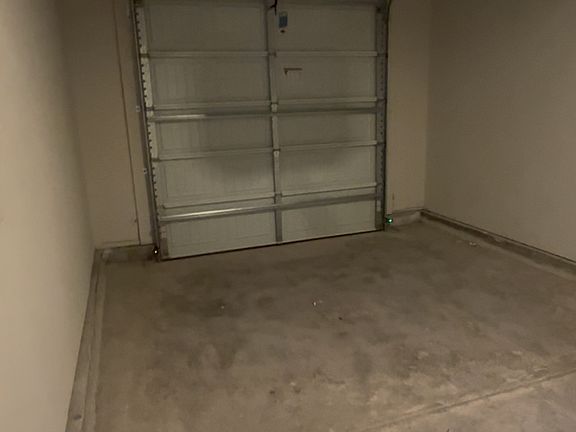 3rd image of 2142 Willow Glen Dr