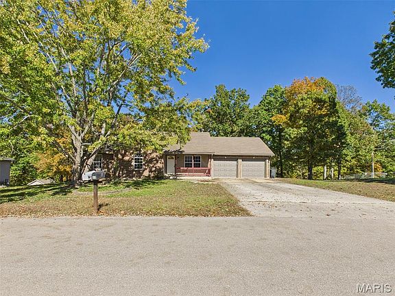 2nd image of 117 Sawmill Ln