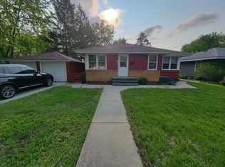 315 17th Ave N, Hopkins, MN 55343