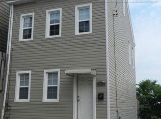 2325 Cobden St, Pittsburgh, PA 15203