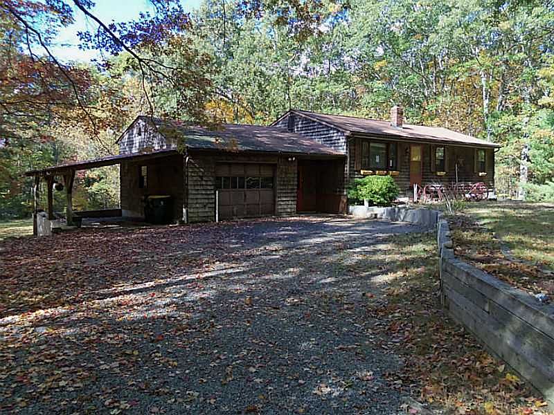 2nd image of 85 Wakefield Rd