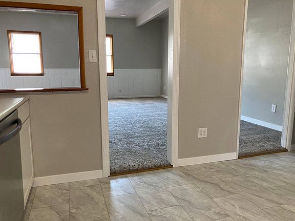 4th image of 500 Geary Dr