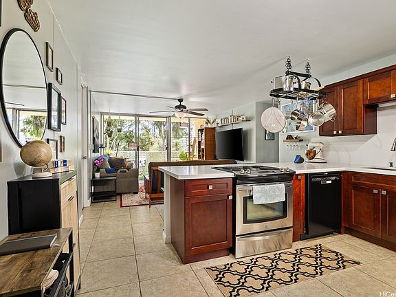2nd image of 95-2044 Waikalani Pl APT C203